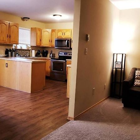 *Amenity-Filled Waterfront Oasis @Saw Creek Estates Near Waterfalls And Hiking* East Stroudsburg Exterior foto